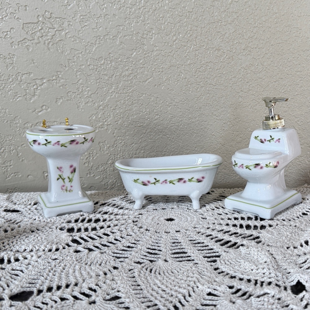 Porcelain Vanity Set with Hand-Painted Pink Rose Trim